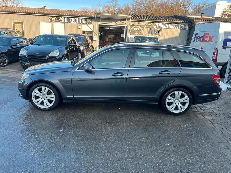 Grau Gebraucht 2009 Mercedes C180 Kombi | 4.999 € (Guter Preis) - Bild 1/4