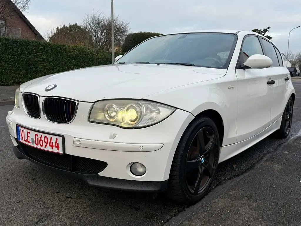 Brugt BMW 118 Advantage 129 HK (94 kW) 2006 Hvid Hatchback