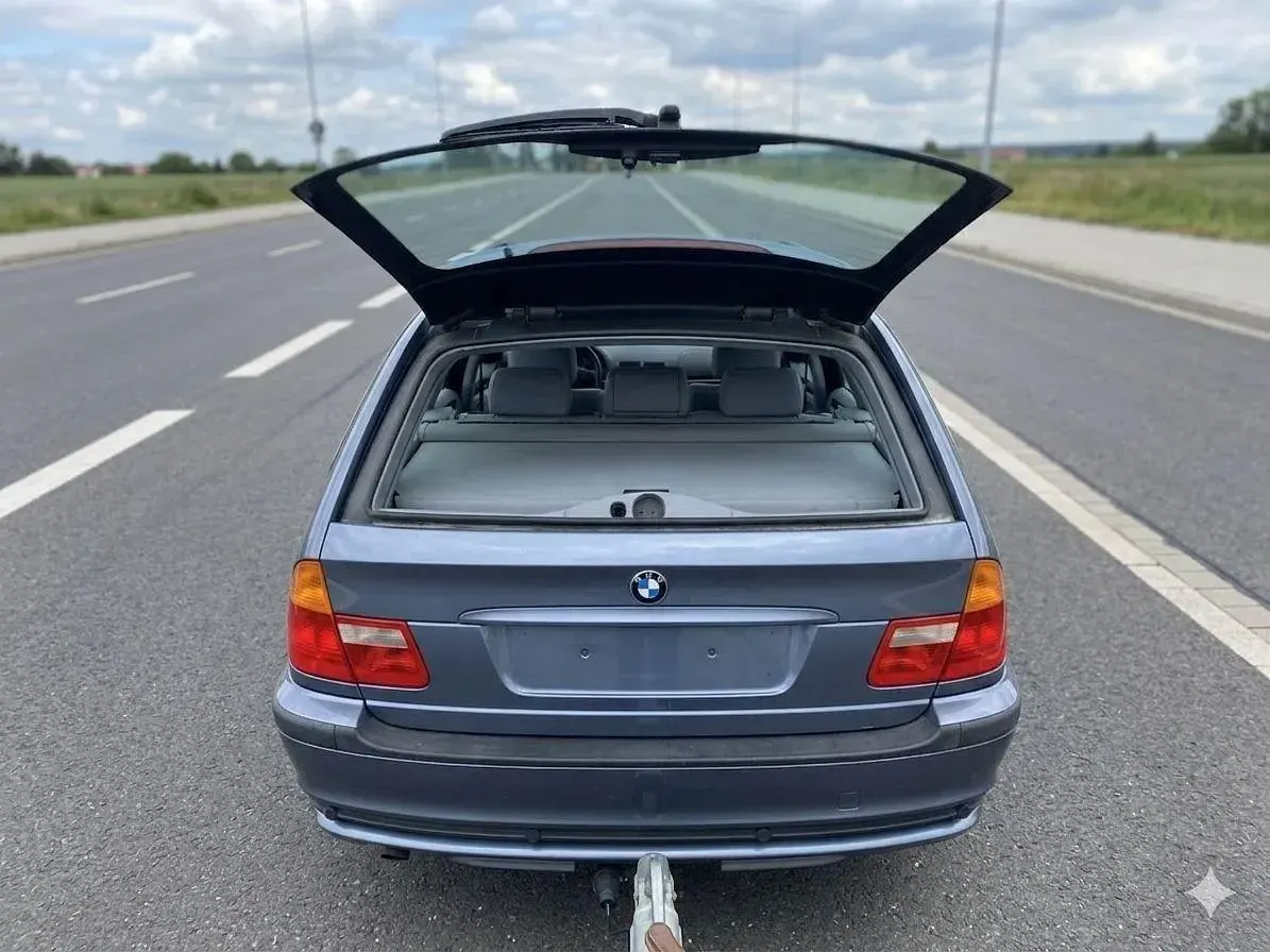 Gebraucht BMW 320 170 PS (125 kW) 2000 Blau Kombi