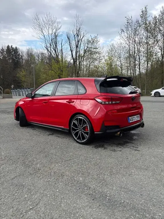 Gebraucht Hyundai i30 N Performance 275 PS (202 kW) 2019 Rot Limousine