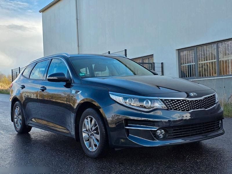 Gebraucht Kia Optima Edition 7 163 PS (119 kW) 2018 Blau Kombi