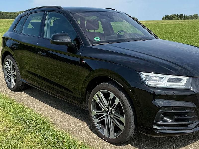 Schwarz Gebraucht 2017 Audi SQ5 SUV | 33.500 € (Fairer Preis) - Bild 1/4