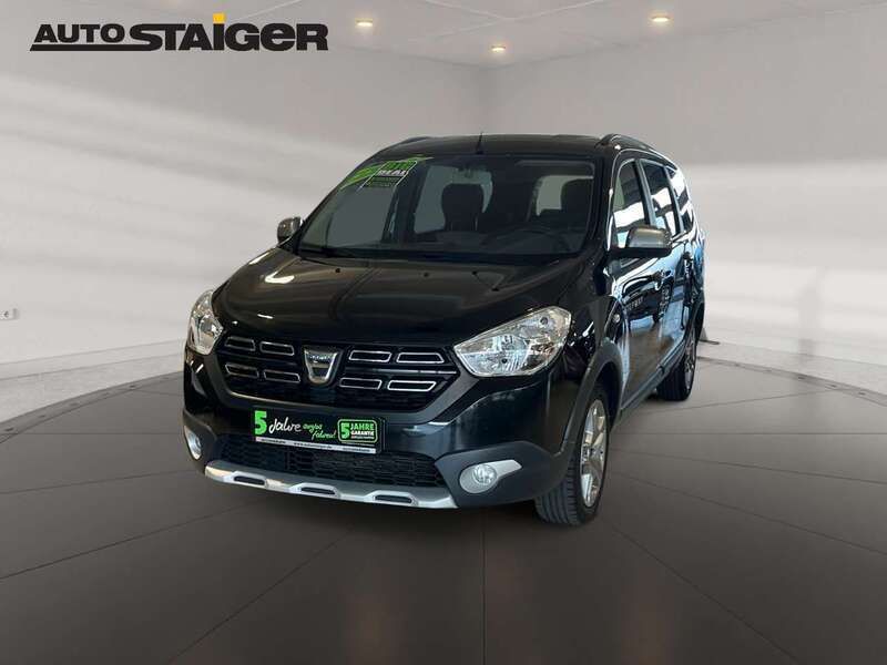 Schwarz Gebraucht 2018 Dacia Lodgy Stepway Van / Kleinbus | 11.990 € (Fairer Preis) - Bild 1/4