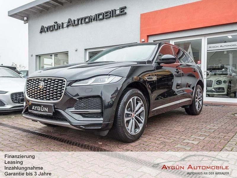 Ultimate black / santorini bla Gebraucht 2021 Jaguar F-Pace SUV | 41.995 € (Fairer Preis) - Bild 1/4