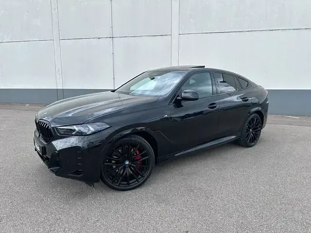 Gebraucht BMW X6 M Sport 352 PS (258 kW) 2025 Schwarz SUV