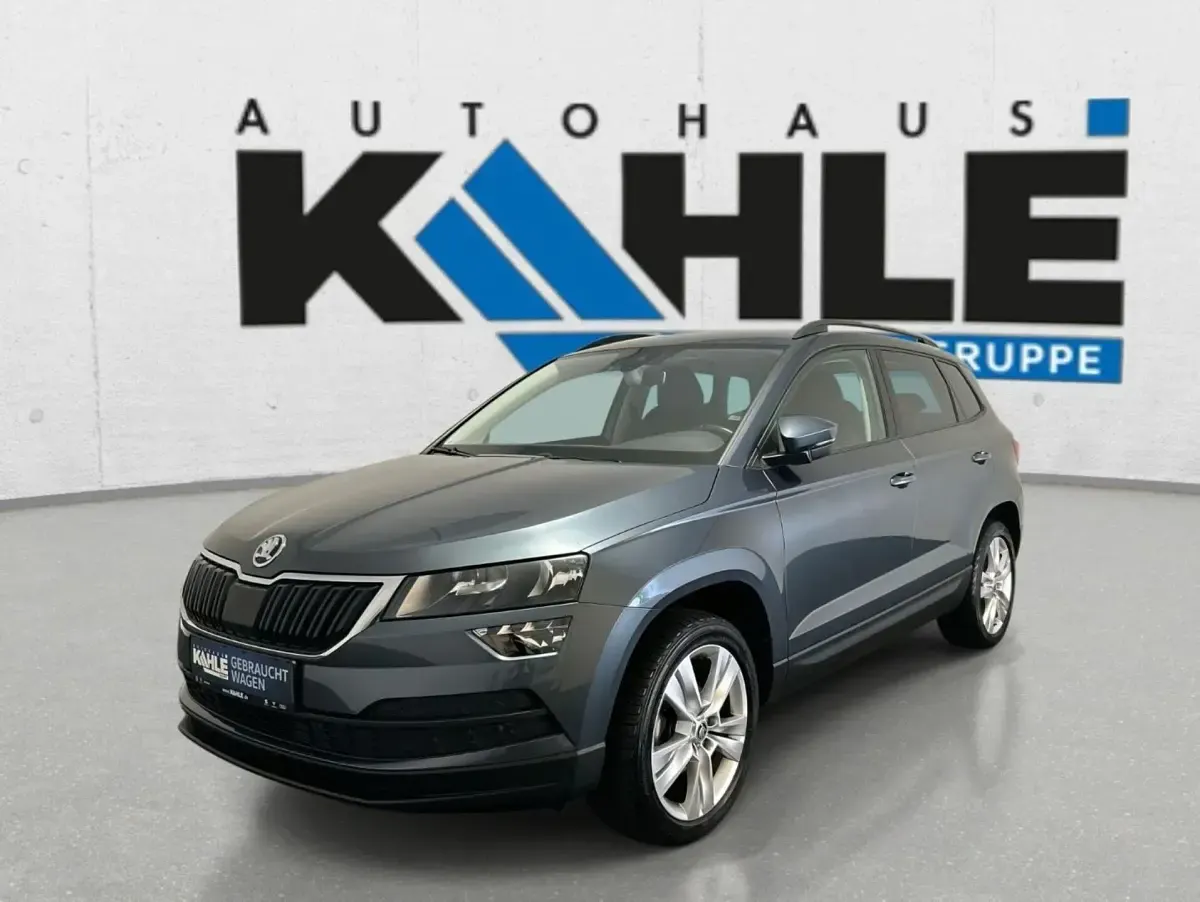 Gebraucht Skoda Karoq Style 116 PS (85 kW) 2020 Quarzgrau metallic SUV
