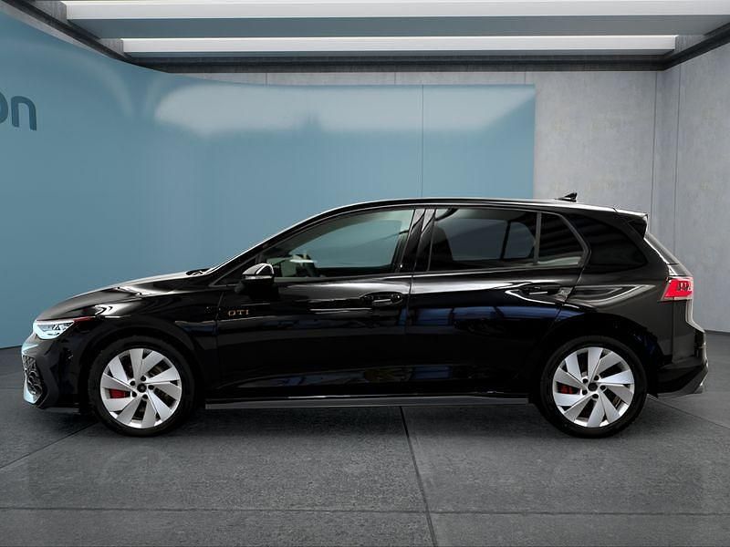 Gebraucht VW Golf VIII 265 PS (194 kW) 2024 Schwarz Kleinwagen