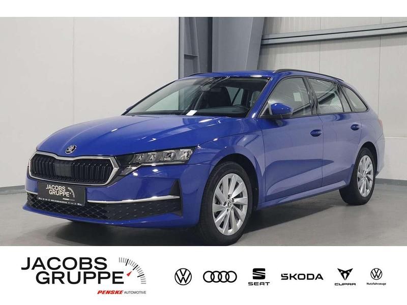 Blau Gebraucht 2024 Skoda Octavia Selection Kombi | 28.995 € (Superpreis) - Bild 1/4