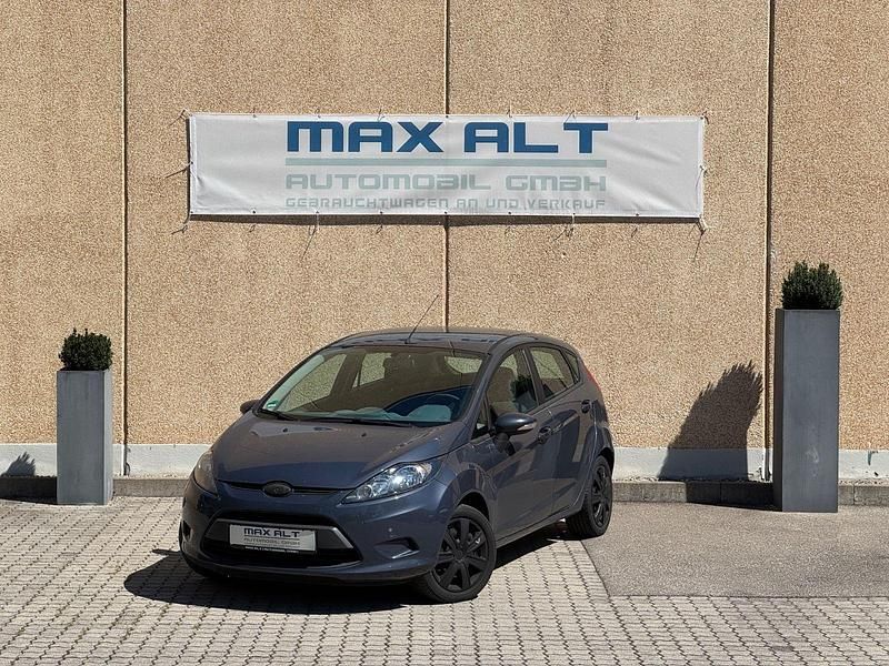 Grau Gebraucht 2010 Ford Fiesta Kleinwagen | 2.970 € (Superpreis) - Bild 1/4