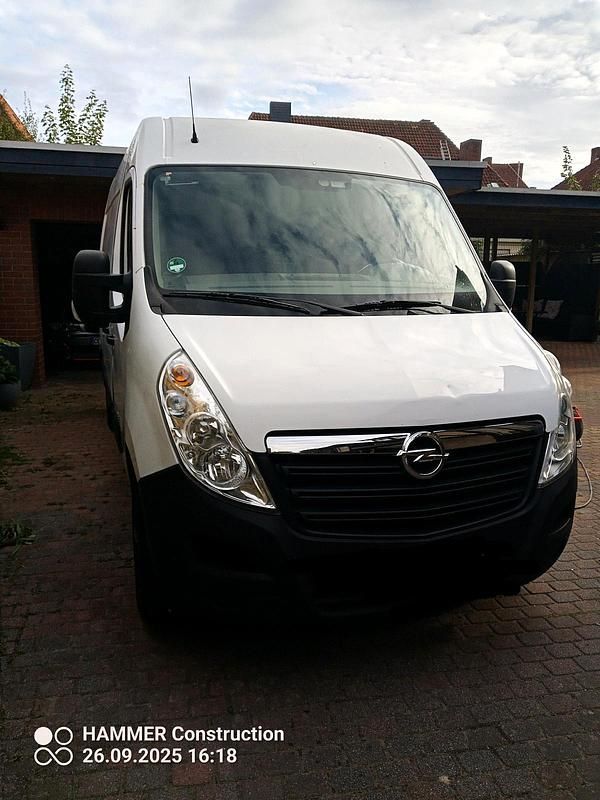 Weiß Gebraucht 2012 Opel Movano Van | 6.100 € - Bild 1/4