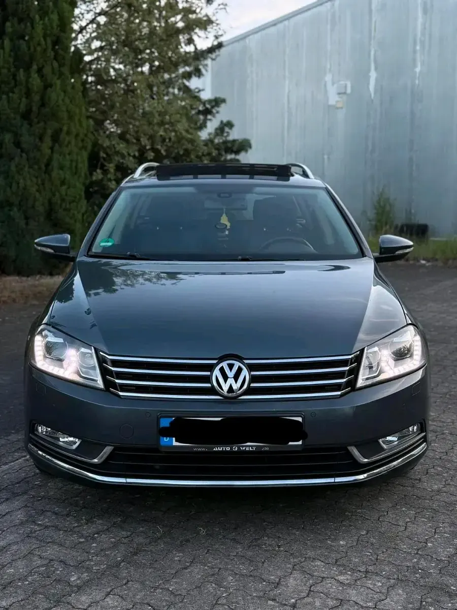 Gebraucht VW Passat Highline 150 PS (110 kW) 2013 Grau Kombi