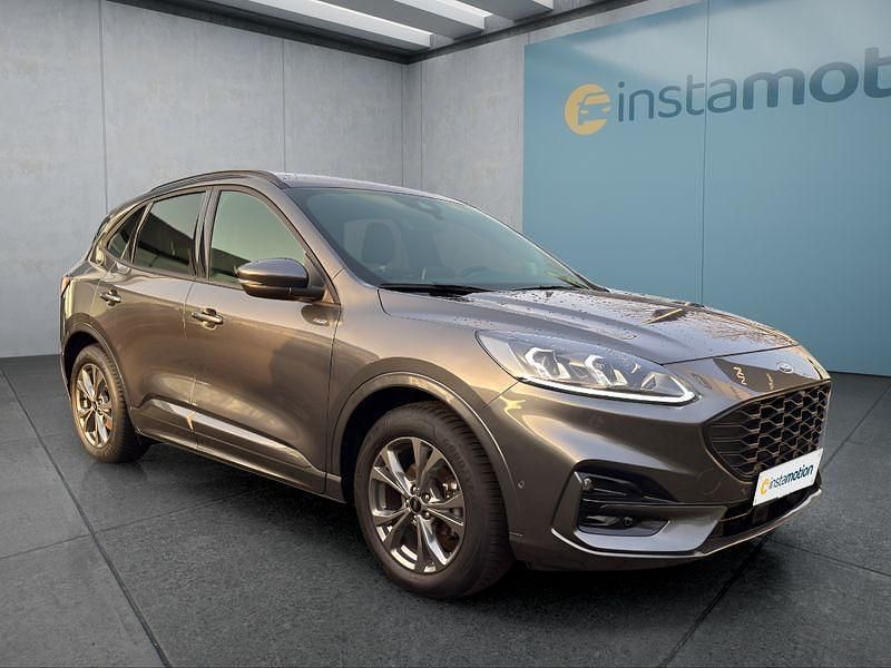 Gebraucht Ford Kuga ST-Line X 150 PS (110 kW) 2024 Grau SUV