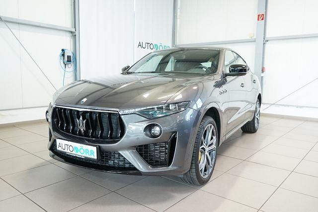 Grau Gebraucht 2021 Maserati Levante SUV | 59.900 € (Fairer Preis) - Bild 1/4