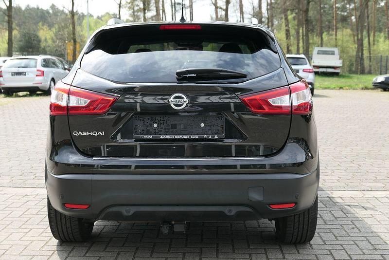 Gebraucht Nissan Qashqai N-Vision 116 PS (85 kW) 2017 Schwarz SUV