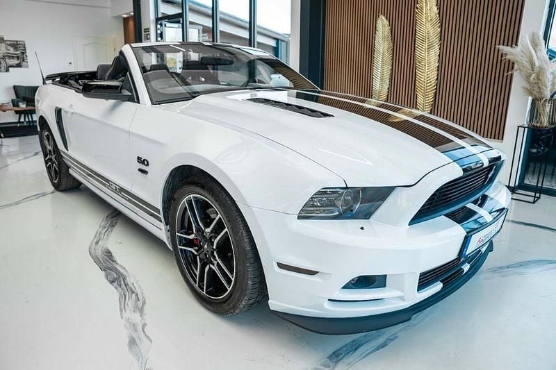 Second-hand Ford Mustang 420 CP (308 kW) 2013 Alb Cabrio