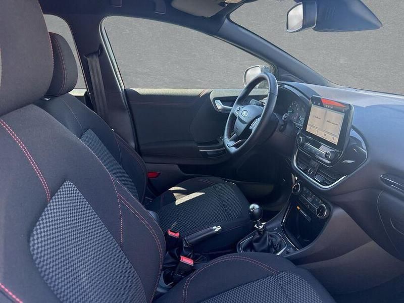 Second-hand Ford Puma ST-Line 125 CP (91 kW) 2023 Negru SUV