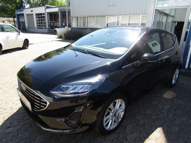 Schwarz Gebraucht 2023 Ford Fiesta Titanium Kleinwagen | 17.450 € (Fairer Preis) - Bild 1/4