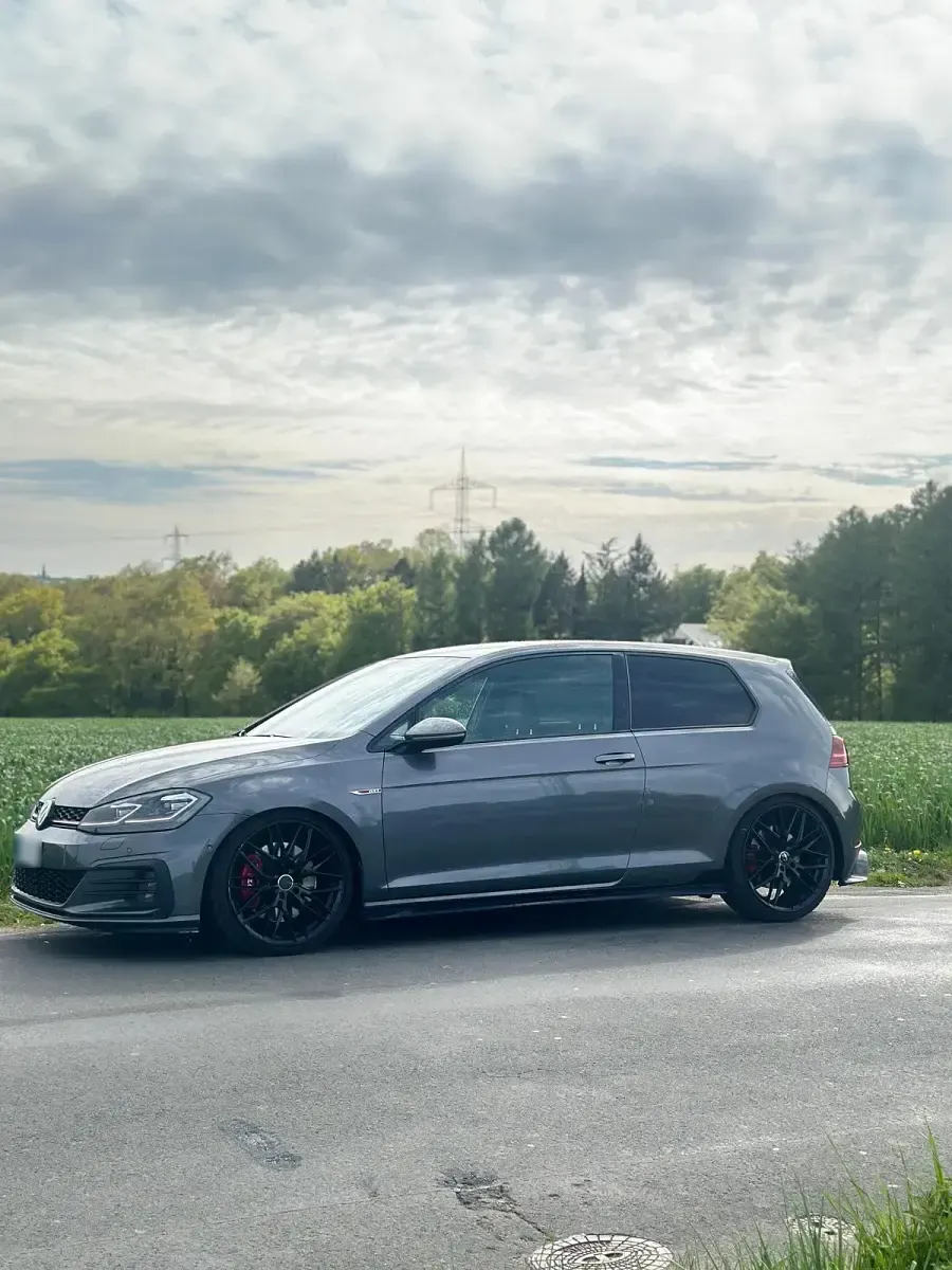 Używany VW Golf GTI 245 KM (180 kW) 2017 Szary Coupe