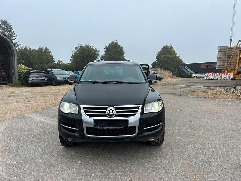 Schwarz Gebraucht 2009 VW Touareg SUV | 2.999 € (Superpreis) - Bild 1/4