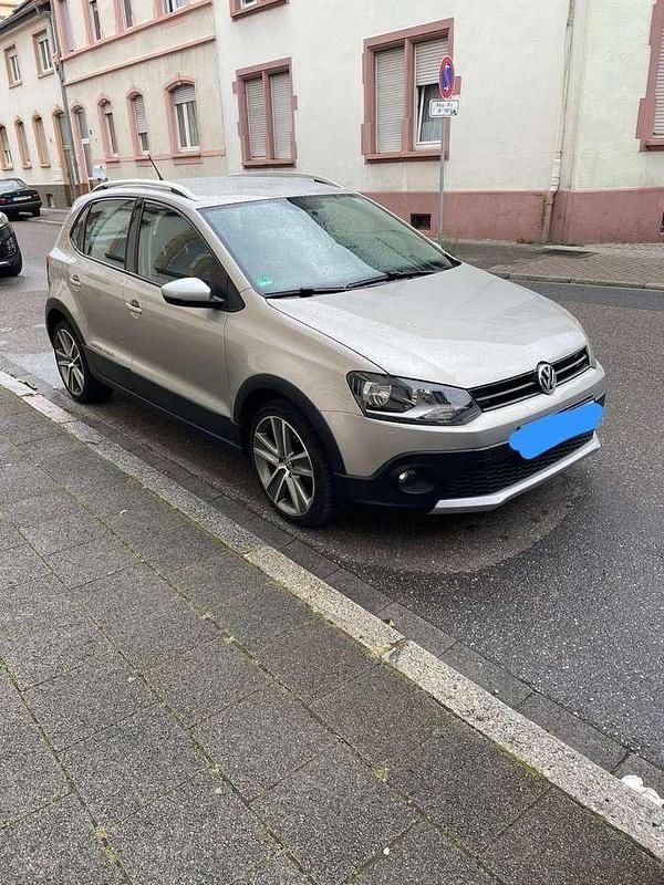 Andere farben Gebraucht 2013 VW Polo Cross Life Kleinwagen | 6.900 € (Superpreis) - Bild 1/4