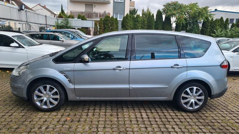 Gebraucht Ford S-MAX Titanium 140 PS (102 kW) 2006 Cosmicsilber metallic Van / Kleinbus