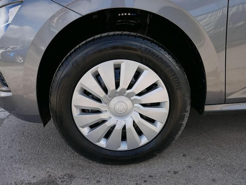 Neu Skoda Kamiq Selection 2026 Graphite grau metallic SUV