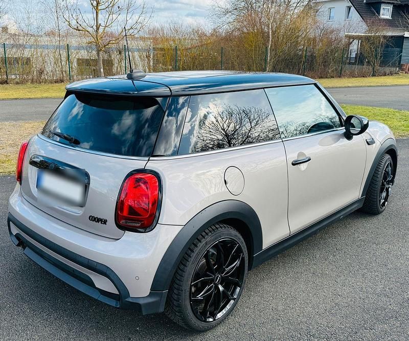 Gebraucht Mini Cooper 136 PS (100 kW) 2021 Grau Kleinwagen