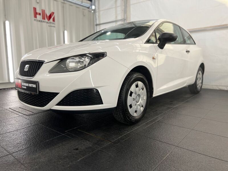 Weiß Gebraucht 2009 Seat Ibiza SC Basis Kleinwagen | 3.490 € (Guter Preis) - Bild 1/4