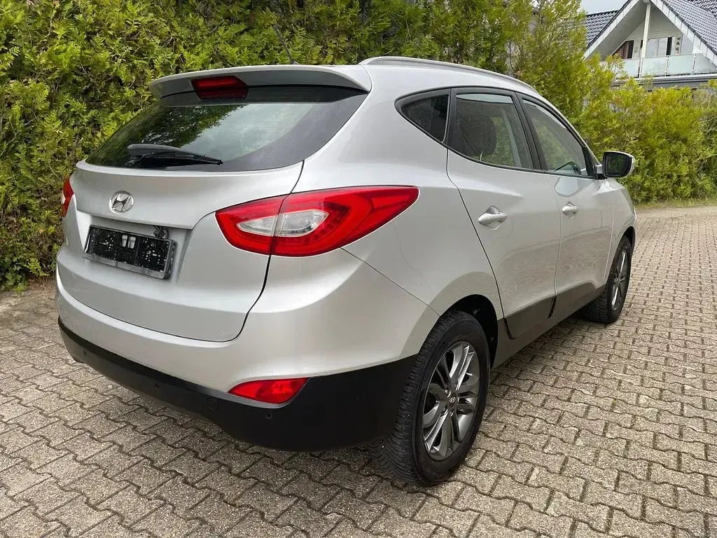 Gebraucht Hyundai ix35 Edition 135 PS (99 kW) 2014 Silber SUV