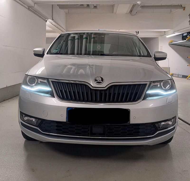 Gebraucht Skoda Rapid Clever 95 PS (69 kW) 2018 Silber Kombi