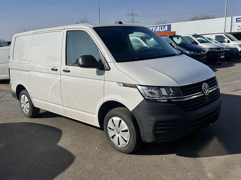 Gebraucht VW T6.1 110 PS (80 kW) 2021 Weiß Van