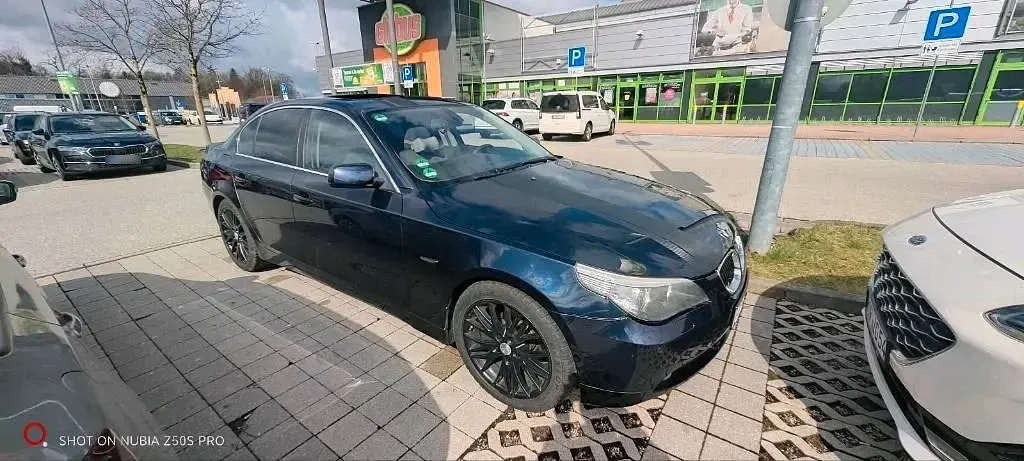Gebraucht BMW 520 170 PS (125 kW) 2004 Blau Limousine