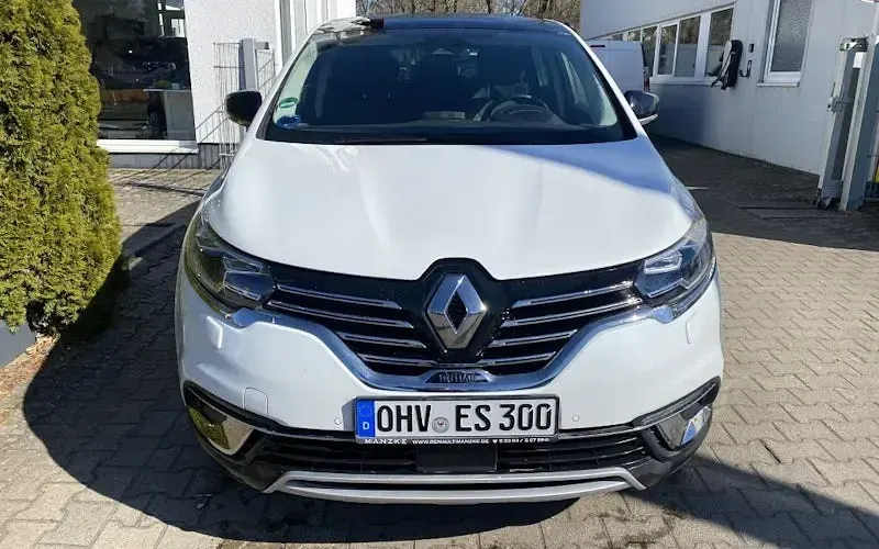 Gebraucht Renault Espace Initiale Paris 189 PS (139 kW) 2023 Perlmutt weiss metallic Van / Kleinbus