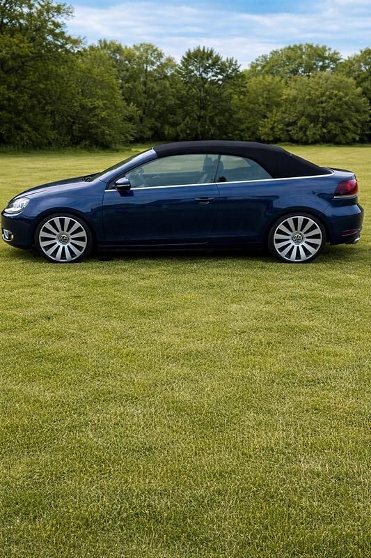 Gebraucht VW Golf Cabriolet 122 PS (89 kW) 2012 Blau Cabrio