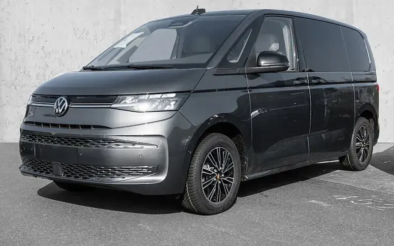 Neu VW Multivan 150 PS (110 kW) 2026 Grau Van / Kleinbus