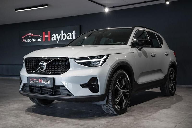 Gebraucht Volvo XC40 Plus 197 PS (144 kW) 2024 Vapour grey SUV