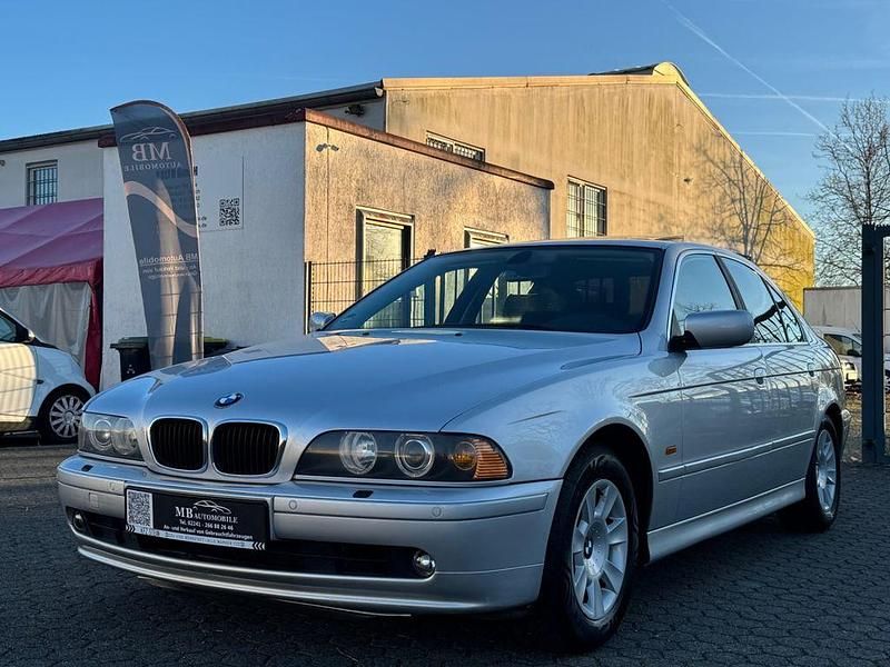 Gebraucht BMW 520 Exclusive 170 PS (125 kW) 2002 Silber Limousine