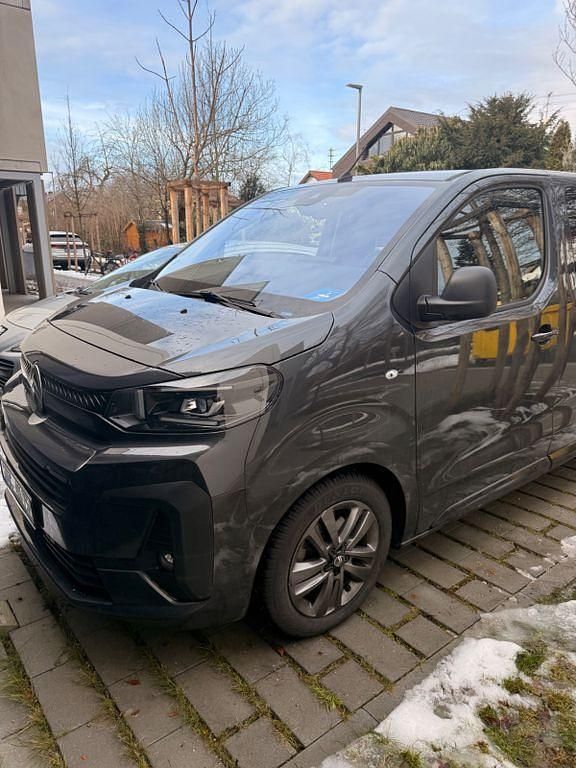 Gebraucht Citroën Jumpy 177 PS (130 kW) 2025 Grau Van / Kleinbus