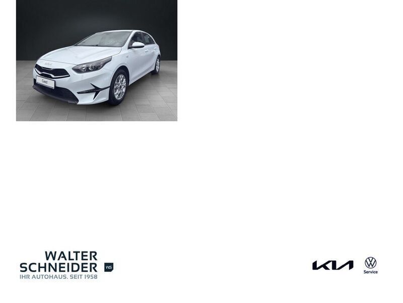 Weiß Neu 2025 Kia Ceed Vision Limousine | 26.650 € (Fairer Preis) - Bild 1/4