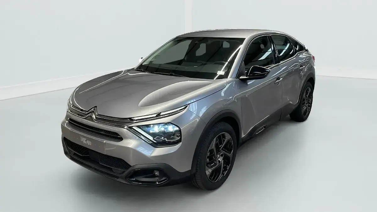 Gebraucht Citroën C4 PureTech 131 PS (96 kW) 2024 Grau (gris artense) SUV