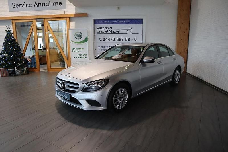 Gebraucht 2021 Mercedes C200 Limousine | 25.990 € (Superpreis) - Bild 1/4