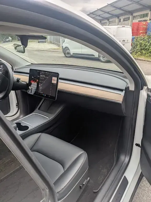 Gebraucht Tesla Model Y Performance 378 kW (514 PS) 2021 Weiß SUV