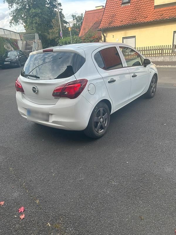 Weiß Gebraucht 2017 Opel Corsa Limousine | 4.950 € (Fairer Preis) - Bild 1/4