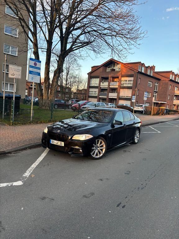 Gebraucht BMW 530 Luxury Line 258 PS (189 kW) 2013 Schwarz Limousine