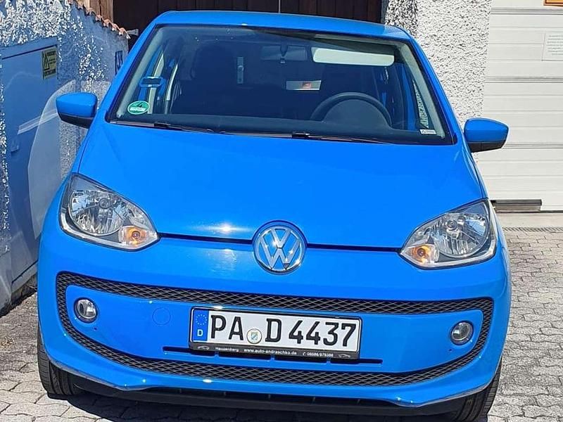 Usata VW up! 60 CV (44 kW) 2014 Blu Utilitaria