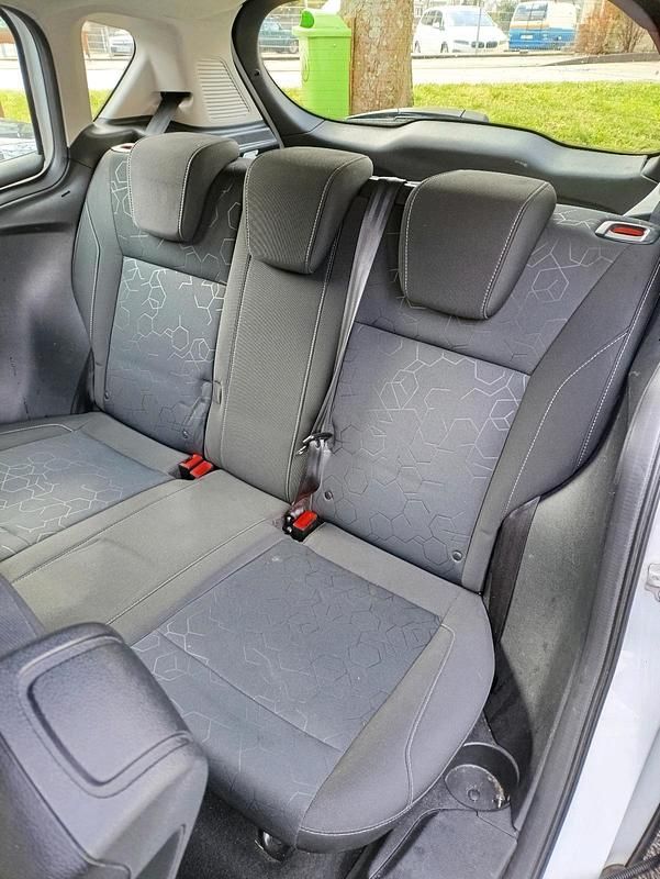 Second-hand Ford B-MAX 100 CP (73 kW) 2013 Alb Monovolum