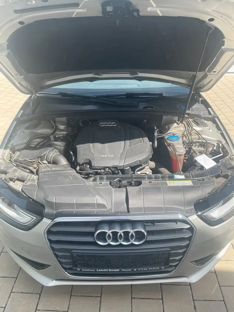 Gebraucht Audi A4 170 PS (125 kW) 2013 Grau Kombi