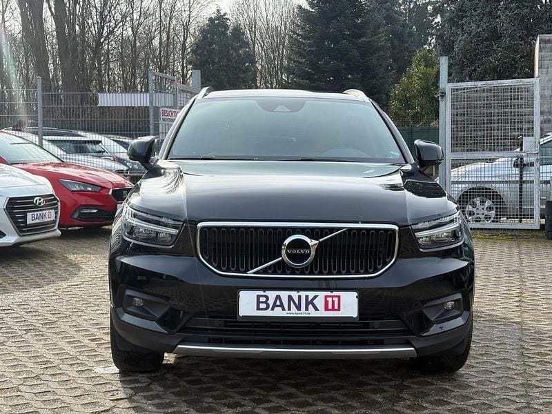 Gebraucht Volvo XC40 163 PS (119 kW) 2020 Black solid "stone" / solid SUV