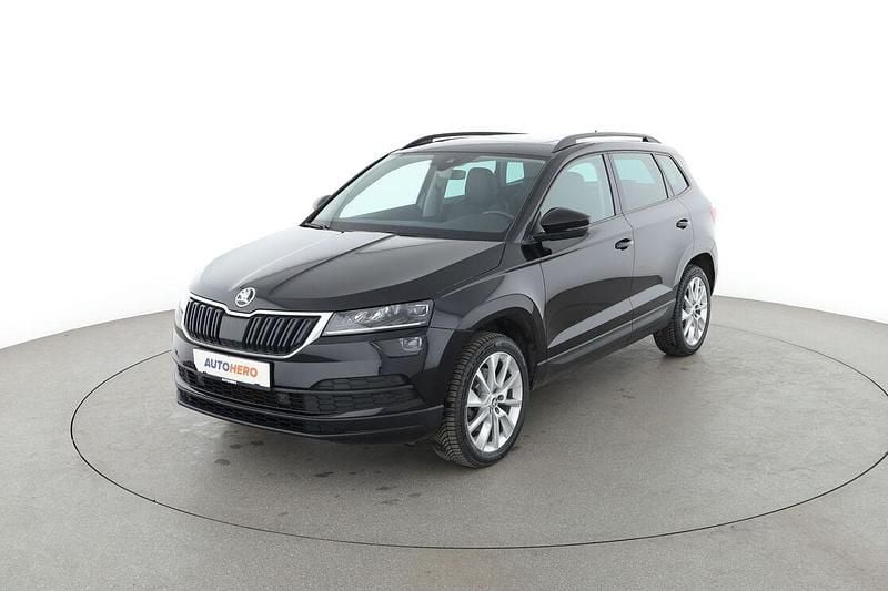 Schwarz Gebraucht 2018 Skoda Karoq Style SUV | 23.130 € (Fairer Preis) - Bild 1/3