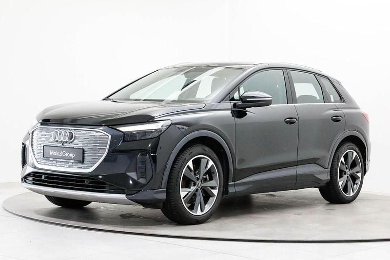 Gebraucht Audi Q4 e-tron Ambiente 150 kW (204 PS) 2022 Mythosschwarz metallic SUV